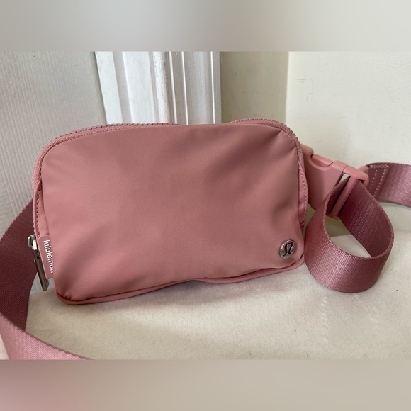 lululemon athletica Handbags - lululemon athletica Dusty Pink Crossbody Belt Bag